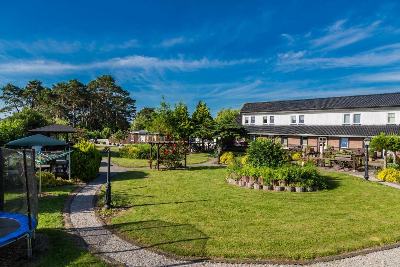 Familien-Ferienanlage Seefeldt Freest Exterior foto